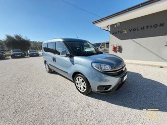 fiat doblo 2.0 mjt 135 cv 104.825 km autocarro