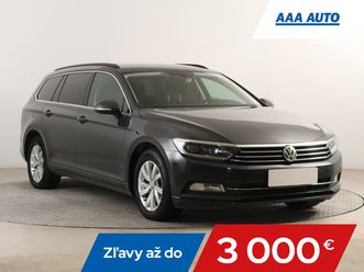 vw passat variant 1.6 tditrendline, serv.kniha, klíma