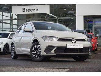 volkswagen polo - 1.0 tsi life 5dr