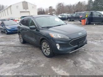 ford escape titanium