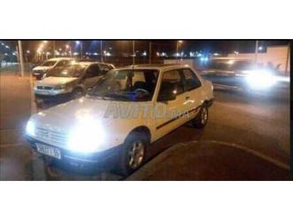 peugeot 309 essence manuelle 1988 à salé