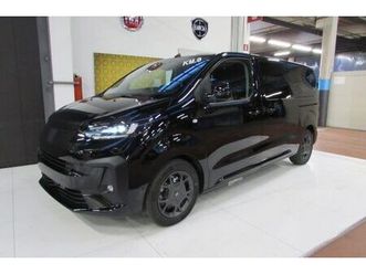 2.0 bluehdi 180 cv at8 - 9 posti km.zero