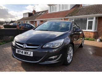 vauxhall, astra, hatchback, 2014, manual, 1956 (cc), 5 doors