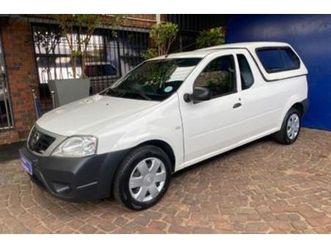 2022 nissan np200 1.6 a/c safety pack