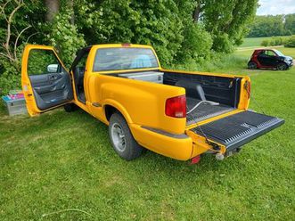 chevrolet s-10 ls stepside