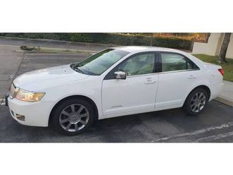 2006 lincoln zephyr*clean title*one owner*like new*very low miles 45k