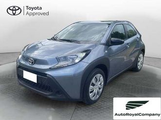 toyota aygo x 1.0 active 72cv nuova a roma
