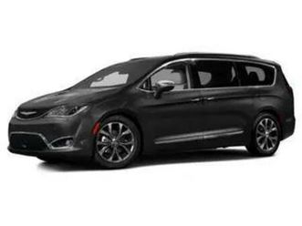 used 2017 chrysler pacifica limited