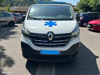 renault trafic ambulance2.0dci145ch 2021a10890e