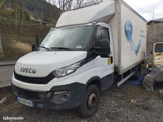 iveco 70c17 hayon de 2015 7tonnes