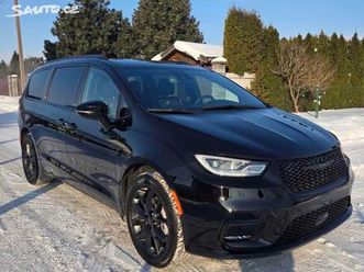 chrysler pacifica 3.6l limited 4x4