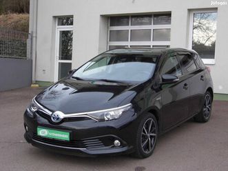 toyota auris 1.8 hsd executive (automata) editi...