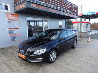 volvo v60 2.0 d digi. klima, navigace