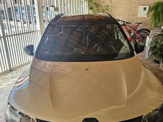 renault kwid outsider 1.0 flex 12v 5p mec. 2021