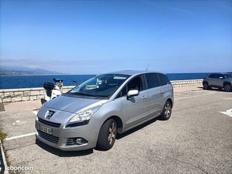 peugeot 5008,7 places