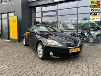 lexus is 250 2.5 v6 208 ch bva - cuir - 172400 km