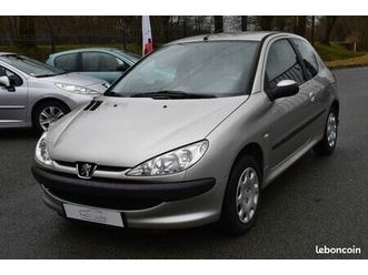 peugeot 206 1.1 60 cv / 53500 kms / crochet d attelage
