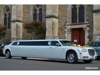 chrysler c300 limousine
