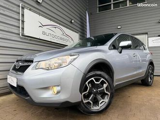 subaru xv 1.6 115 base 91 000km 4x4 automatique camera / gps / regul / bleutooth / clim / ....