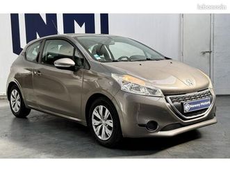 peugeot 208 1.2 vti 12v berline active phase 1