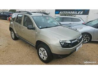 dacia duster 1.5 dci 110 parfait etat entretien concession premire main distribution faite attelage