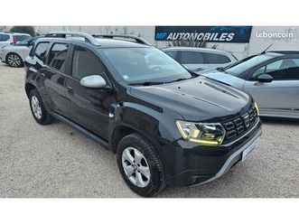 dacia duster 1.5 dci 110 cv parfait état 'attelage - gps - caméra' courroie de distribution ok...
