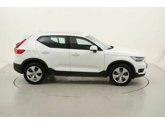 xc40 t3 momentum pro geartronic 1.5 benzina 163cv