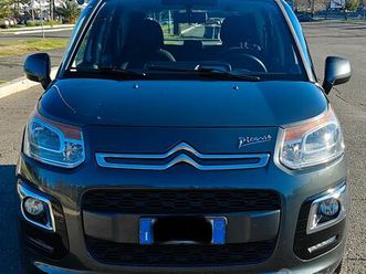 citroen c3 picasso blue hdi