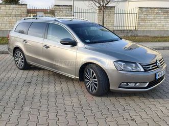 volkswagen passat vii variant 2.0 cr tdi bmt highline sérülésmentes. nagy navy. led menetfény. napfénytető. friss műszaki!