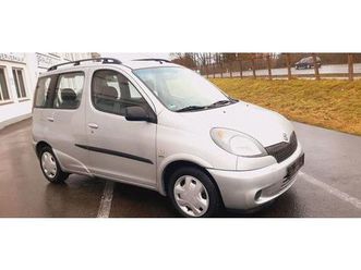 toyota yaris verso
