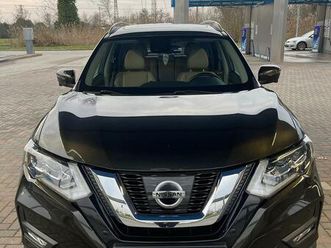 nissan x-trial 7posti