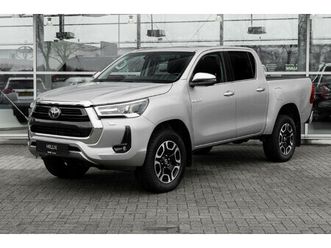 2.8 d-4d double cab professional premium