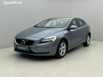 volvo v40 d2 kinetic
