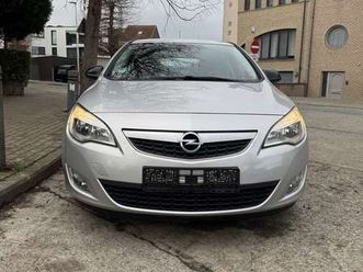 automatique 84.000km !! etat i̇mpeccable