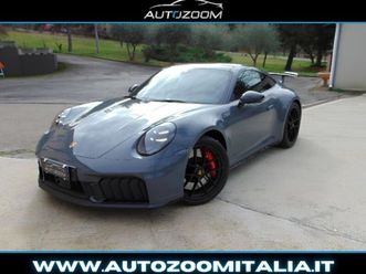 911 (992) 911 carrera 4 gts