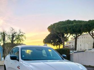 maserati levante sq4 v6 biturbo 430 phase 2