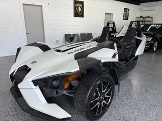 2019 polaris slingshot sl, low miles!