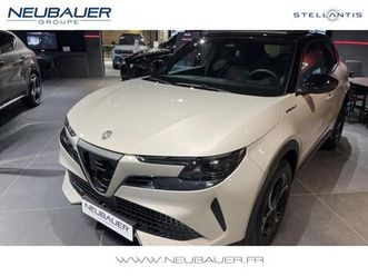 alfa romeo junior 1.2 ibrida 136ch speciale dct6