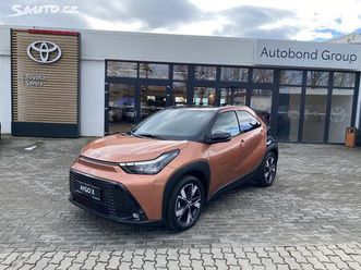 toyota aygo 1.5 hev style