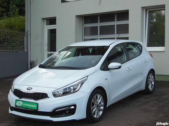 kia cee'd 1.4 cvvt ex limited szervízkönyv-klím...
