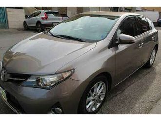 auris ii 2013 5p 1.4 d-4d active