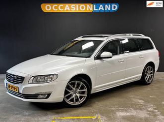 volvo v70 2.0 t4 inscription edition|kanteldak|trekhaak|leder|memory|cruise|stoelv|stoelkoeling|bluetooth|navi|18inch|