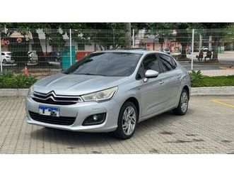 lounge exclusive 1.6 turbo 4p aut.