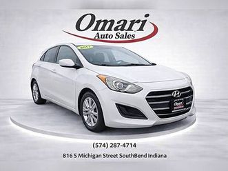 2017 hyundai elantra gt hatchback 4d