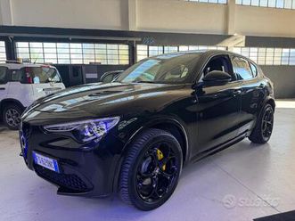 alfa romeo stelvio 2.0 benzina 2017 – allestimento