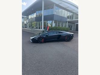 6.5 v12 lp 700-4 isr 4wd euro 5 2dr