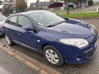 mégane 3 commerciale