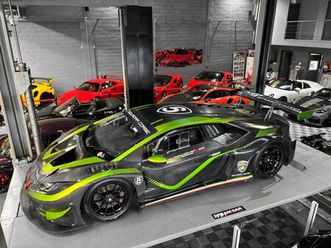 lamborghini huracan gt3 evo - gros lot de bord - tva