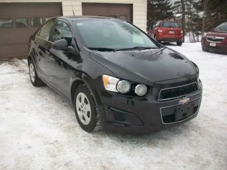 2013 chev sonic lt 1.8