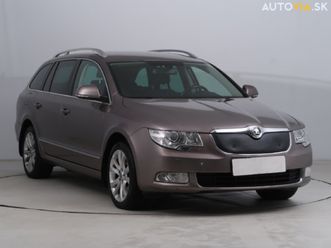 skoda superb 2.0 tdi, navi, xenony, tempomat za 7 900 €
